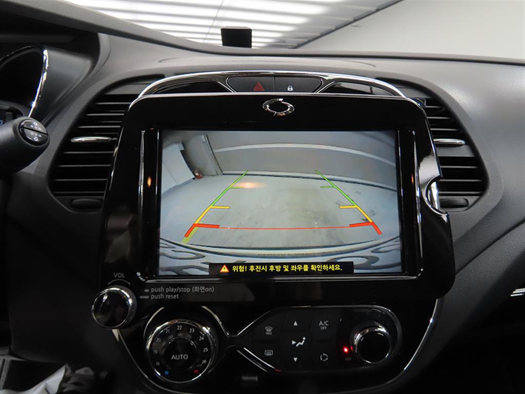 SAMSUNG QM3 2017 Blanco - Importación desde Corea - HF Imports Iquique - Foto 16