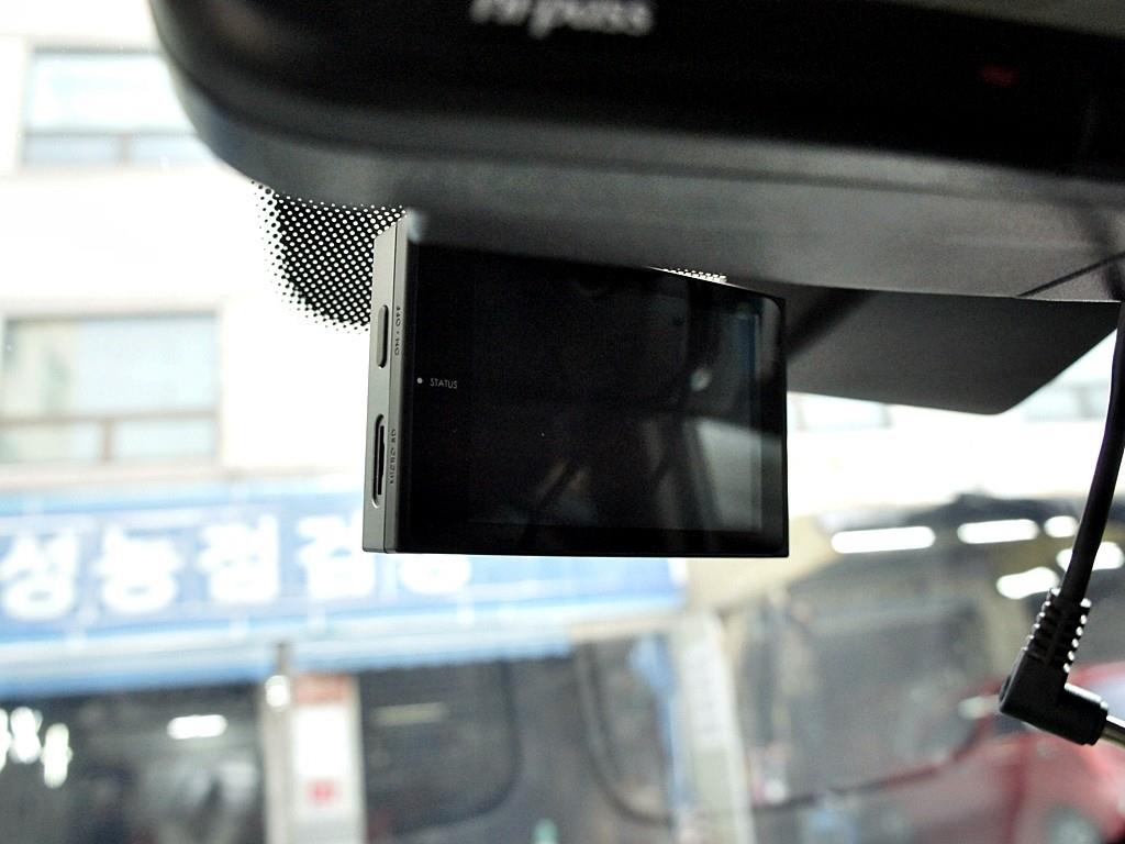 Ssangyong Tivoli 2022 Blanco - Importación desde Corea - HF Imports Iquique - Foto 13