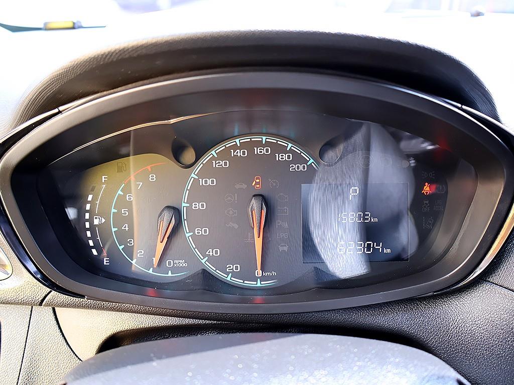 Chevrolet Spark - Vista 11