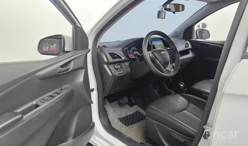 Chevrolet Spark - Vista 10