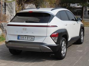 HYUNDAI Kona - Vista 6
