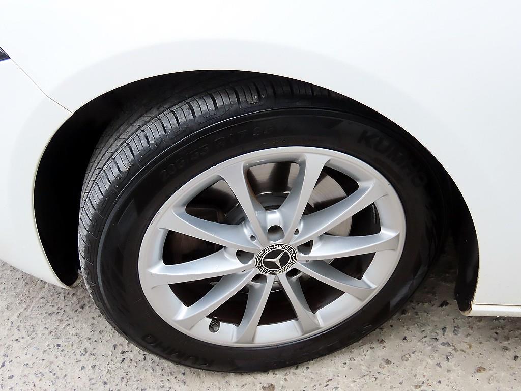 Mercedes Benz A Class 2020 Blanco - Importación desde Corea - HF Imports Iquique - Foto 17