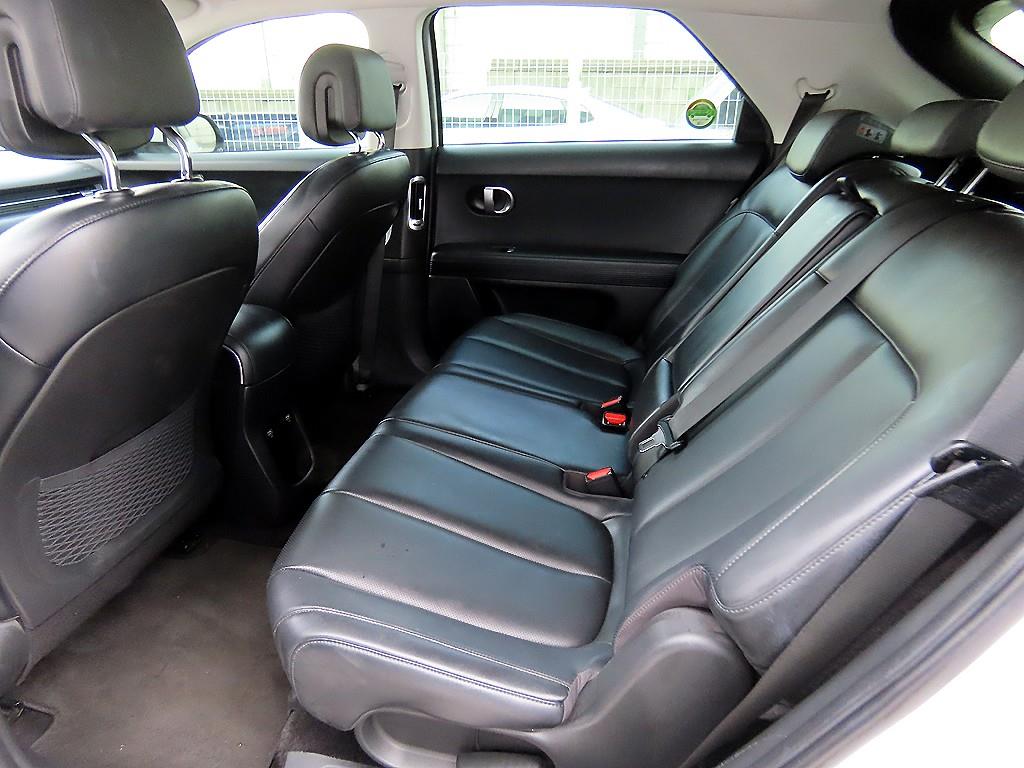 HYUNDAI Ioniq 5 - Vista 6