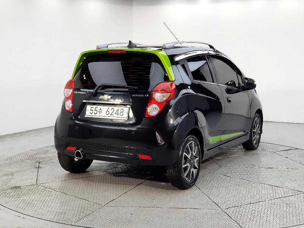 Chevrolet Spark - Vista 4