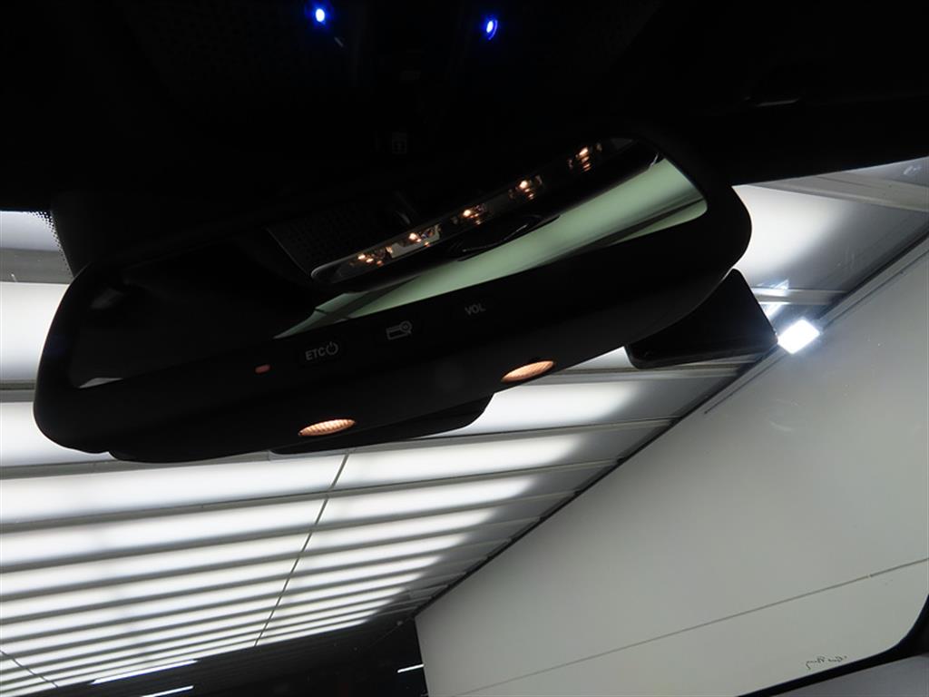 Mercedes Benz S Class - Vista 10