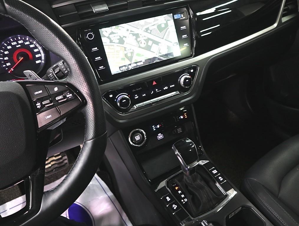 Ssangyong Korando - Vista 11