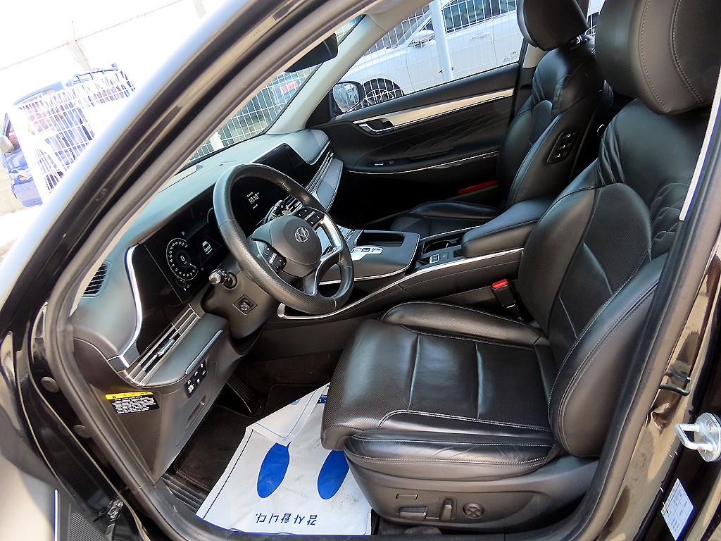 HYUNDAI Grandeur - Vista 5