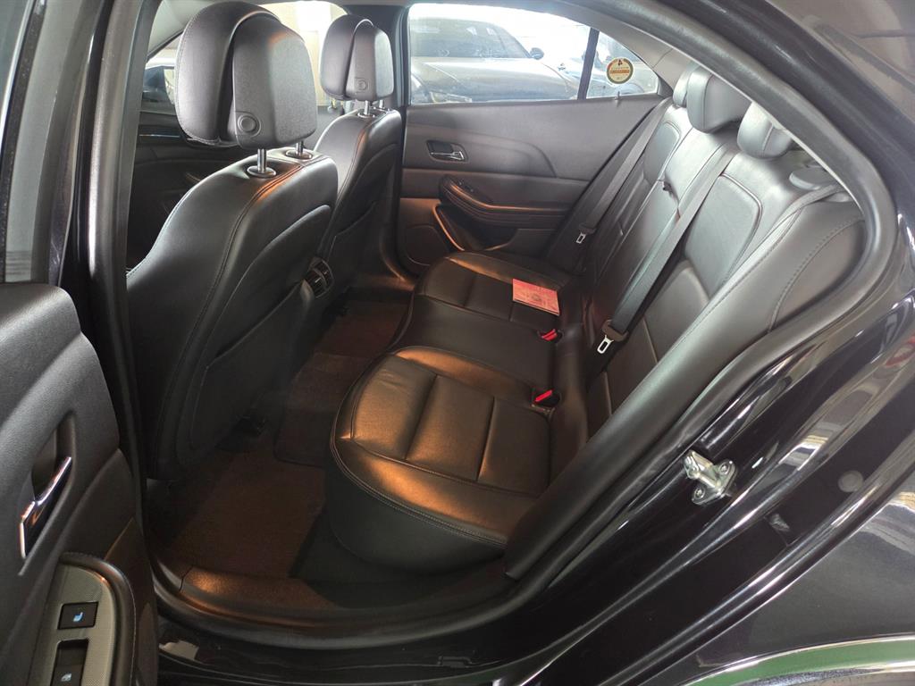 Chevrolet Malibu - Vista 7