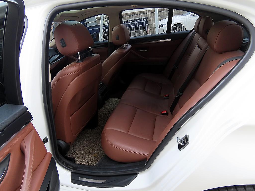 BMW 5 Series - Vista 6