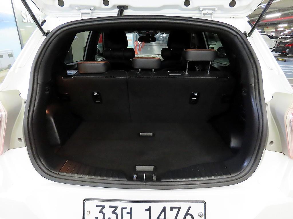 Ssangyong Tivoli 2019 Blanco - Importación desde Corea - HF Imports Iquique - Foto 17