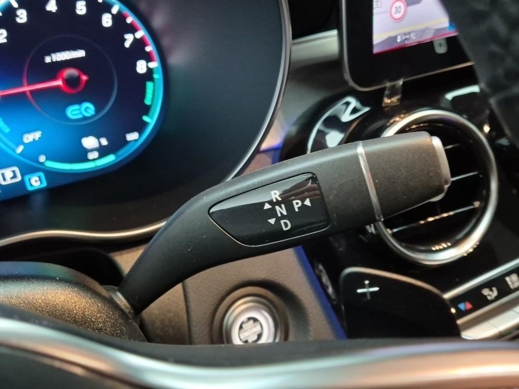 Mercedes Benz GLC Class 2021 Negro - Importación desde Corea - HF Imports Iquique - Foto 19