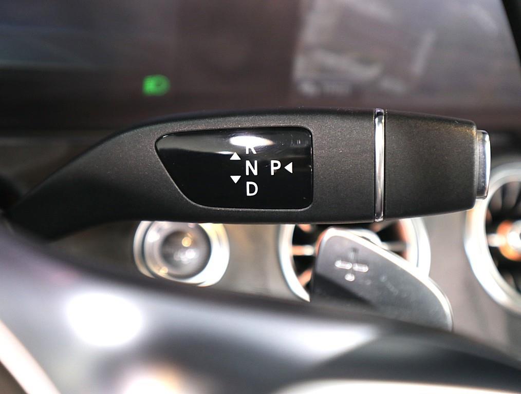 Mercedes Benz E class 2020 Blanco - Importación desde Corea - HF Imports Iquique - Foto 17