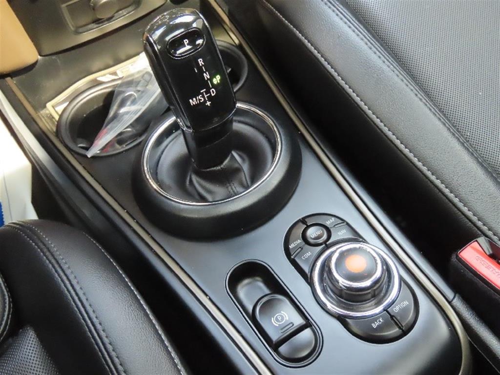 Mini Countryman - Vista 11