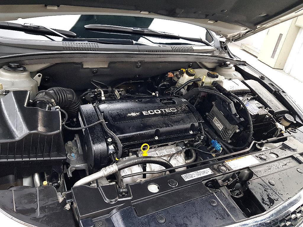 Chevrolet Cruise - Vista 6