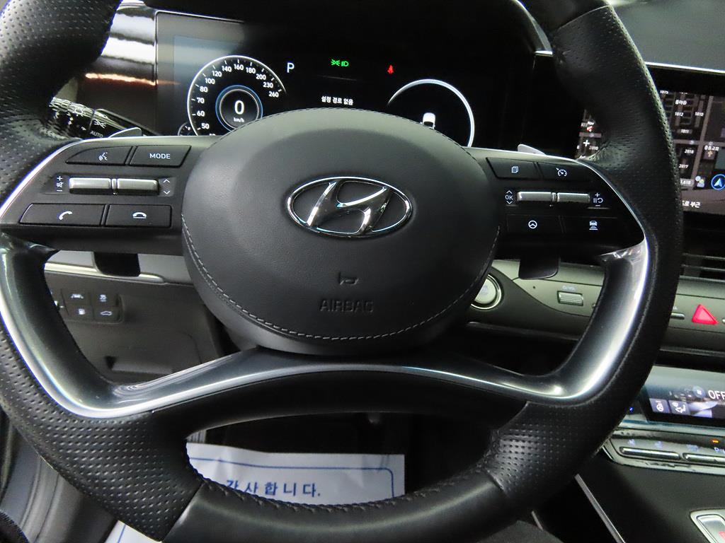 HYUNDAI Grandeur - Vista 8