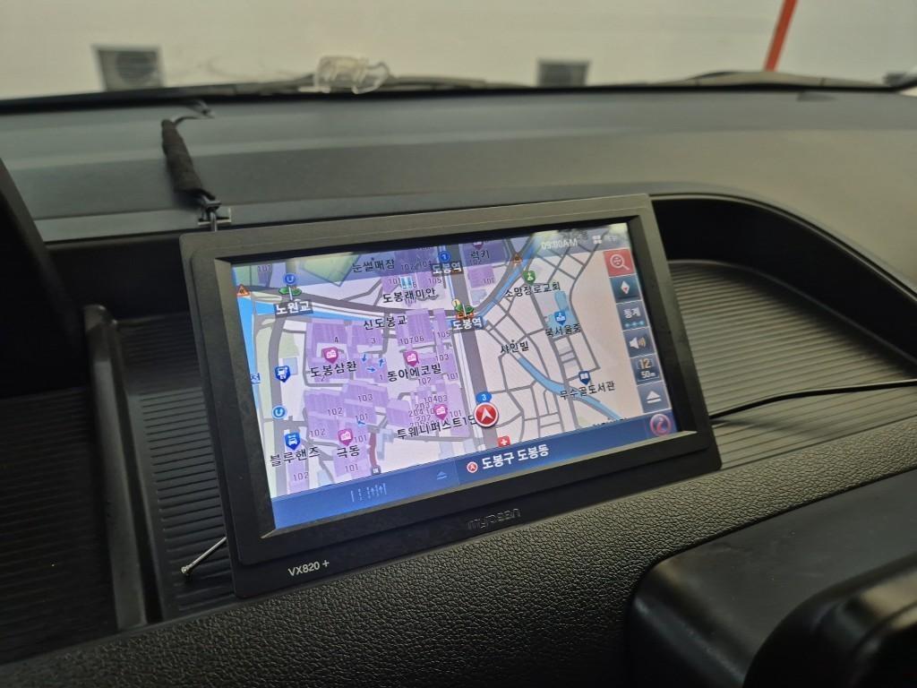 HYUNDAI Staria 2022 Plateado - Importación desde Corea - HF Imports Iquique - Foto 13