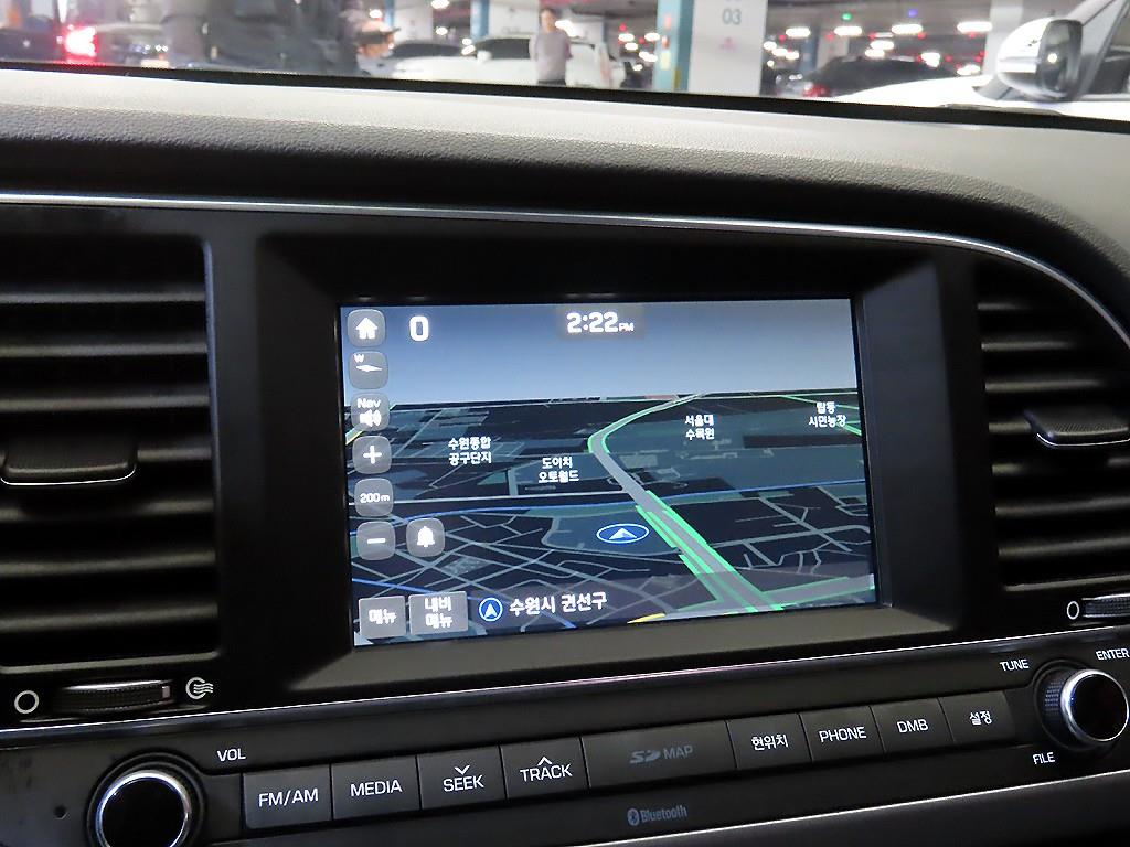 HYUNDAI Avante 2016 Gris - Importación desde Corea - HF Imports Iquique - Foto 13