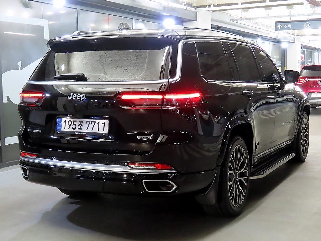 Jeep Cherokee - Vista 4