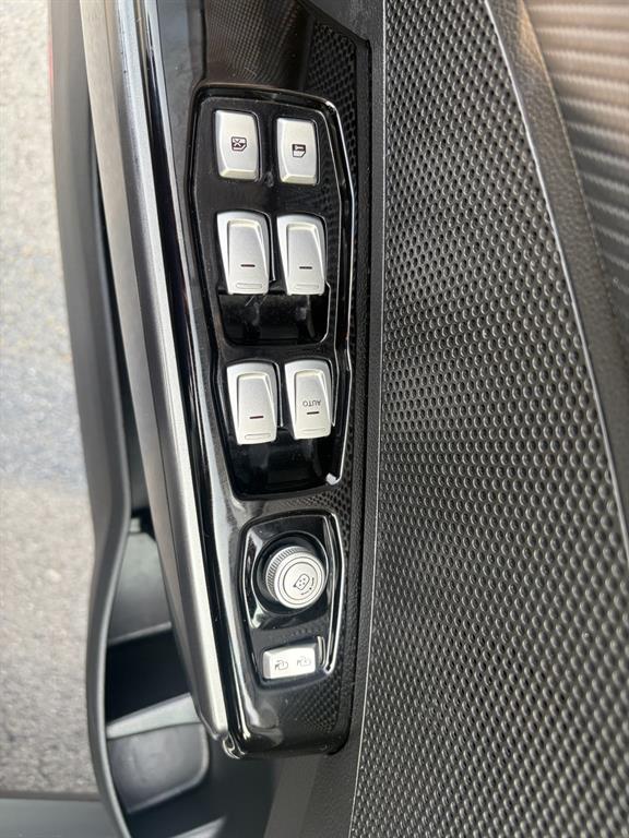 Ssangyong Tivoli 2017 Blanco - Importación desde Corea - HF Imports Iquique - Foto 14