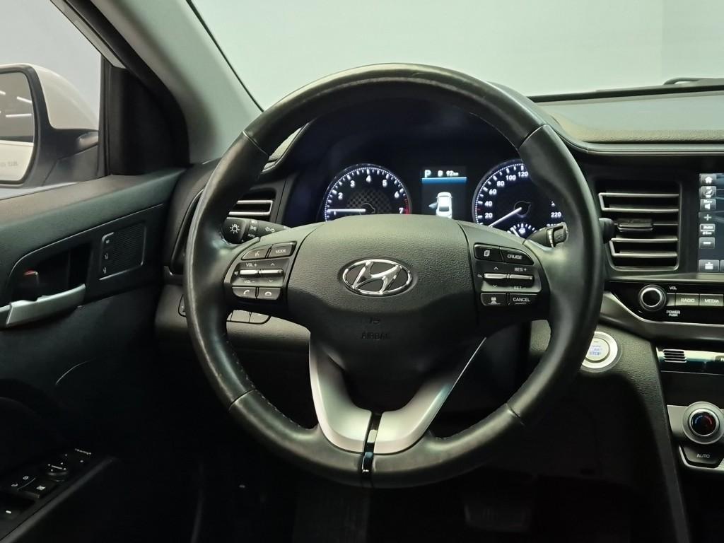 HYUNDAI Avante 2020 Blanco - Importación desde Corea - HF Imports Iquique - Foto 13