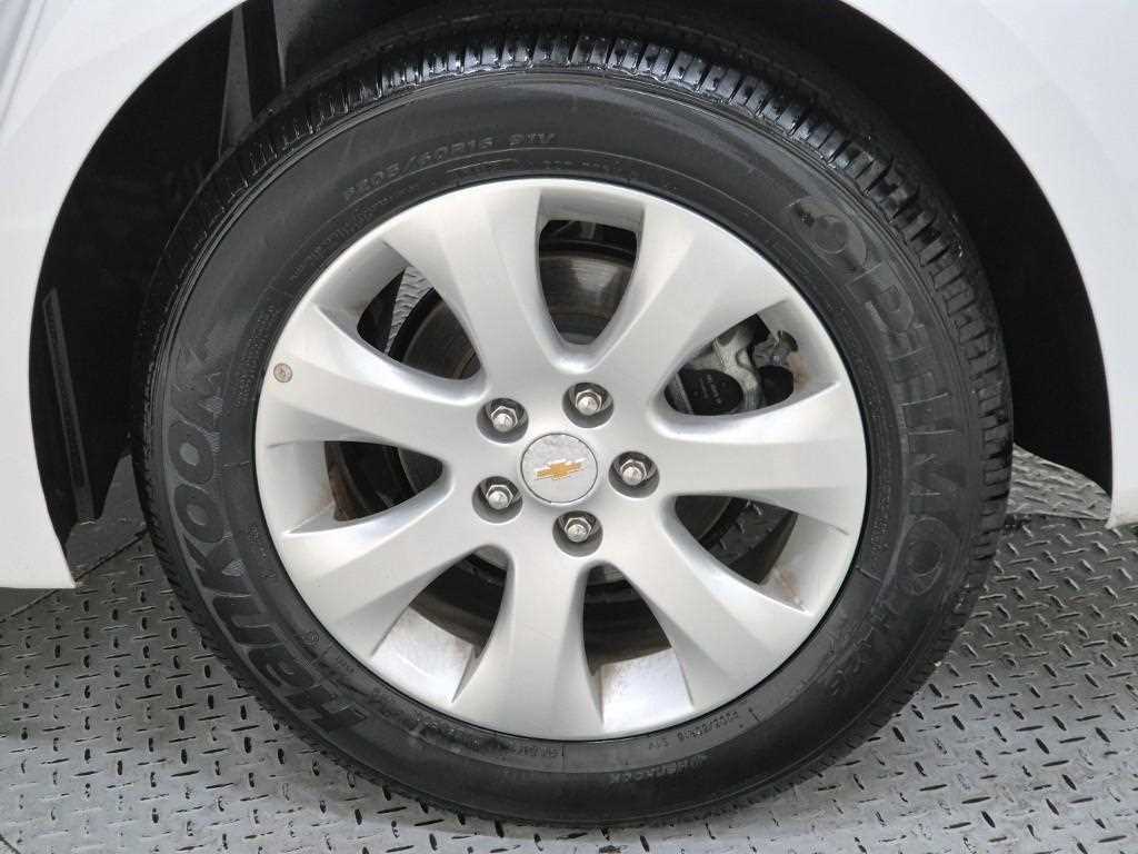 Chevrolet Cruise 2015 Blanco - Importación desde Corea - HF Imports Iquique - Foto 19