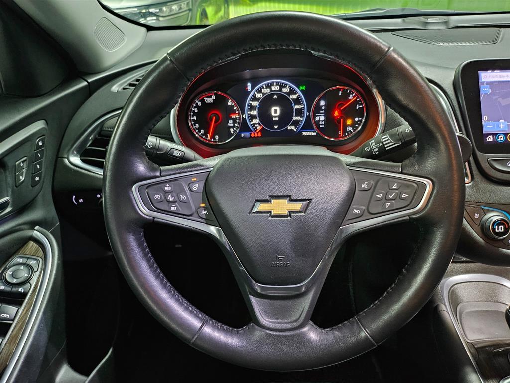 Chevrolet Malibu - Vista 8