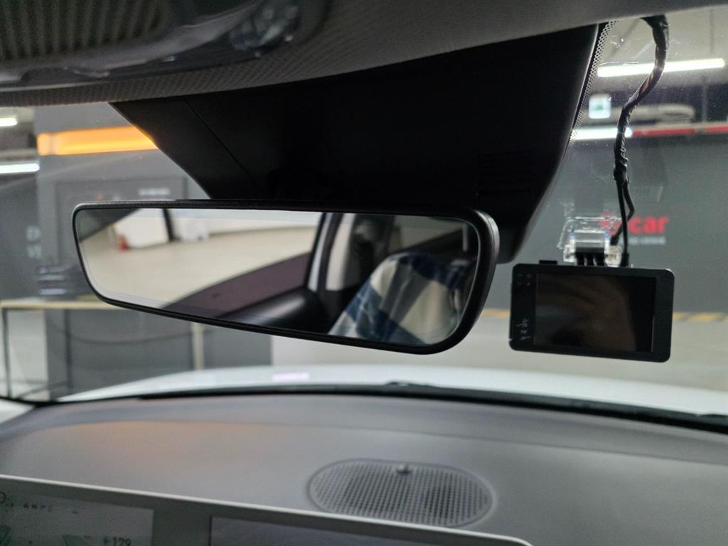 HYUNDAI Ioniq 5 - Vista 11