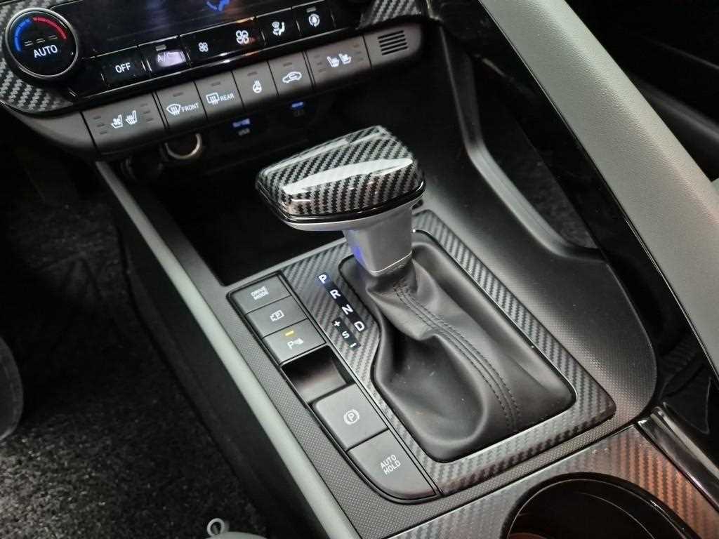 HYUNDAI Avante - Vista 8