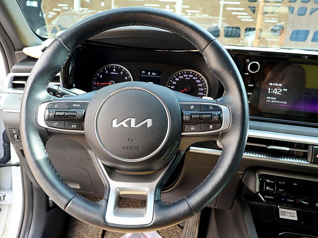 KIA K5 2022 Blanco - Importación desde Corea - HF Imports Iquique - Foto 8