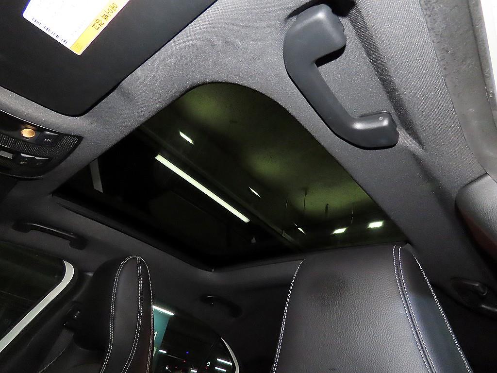 Mercedes Benz A Class 2015 Blanco - Importación desde Corea - HF Imports Iquique - Foto 16