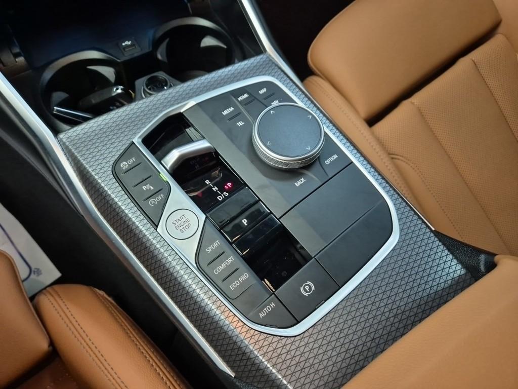 BMW 3 series 2025 Blanco - Importación desde Corea - HF Imports Iquique - Foto 17