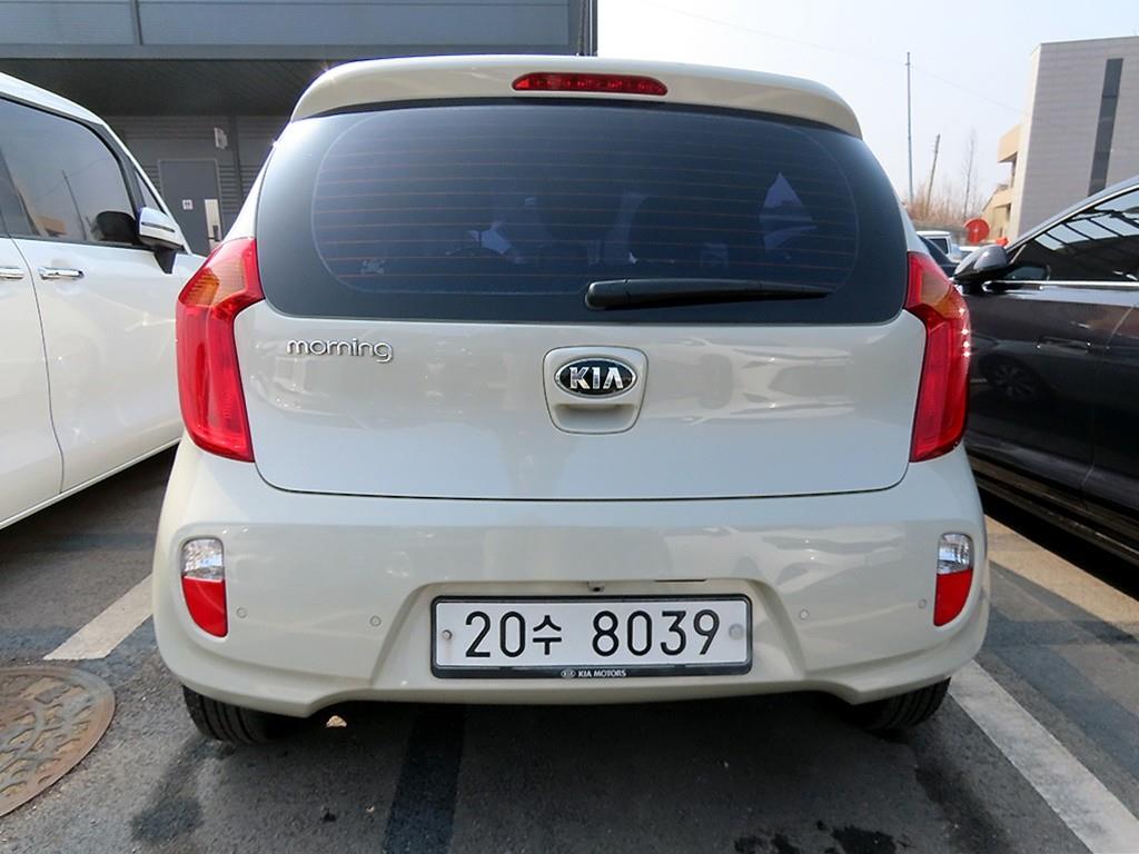 KIA Morning - Vista 4