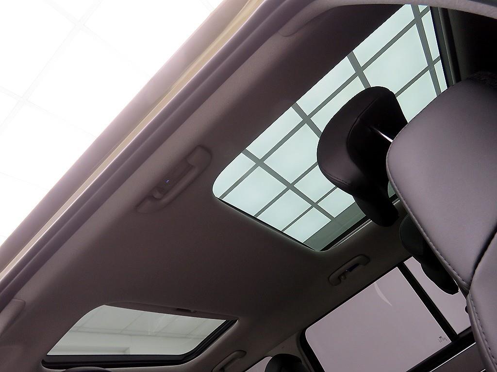 HYUNDAI Santa Fe - Vista 10