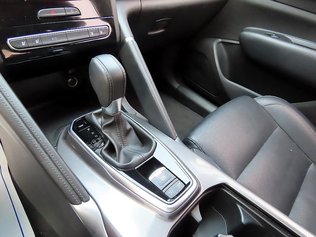 SAMSUNG QM6 - Vista 10