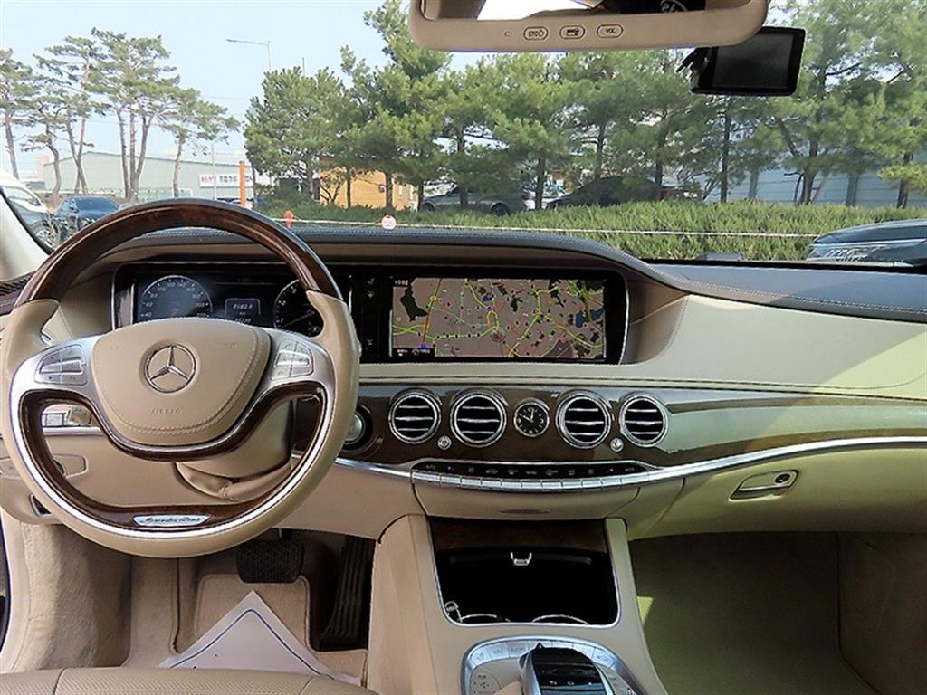 Mercedes Benz S Class - Vista 7