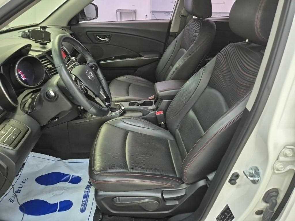 Ssangyong Tivoli - Vista 11