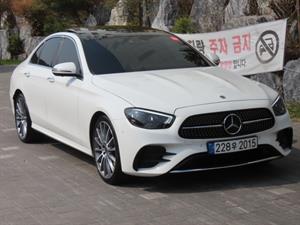 Mercedes Benz E class - Vista 4