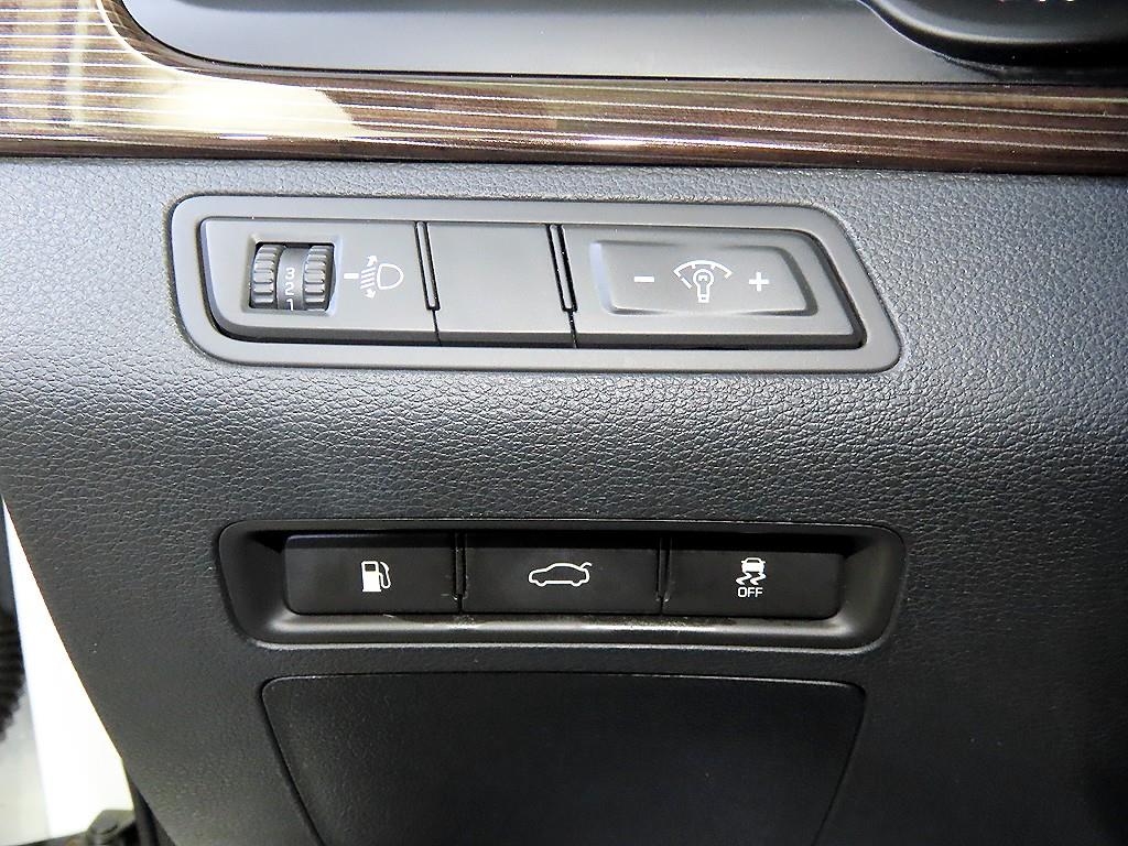 HYUNDAI Sonata 2018 Blanco - Importación desde Corea - HF Imports Iquique - Foto 13