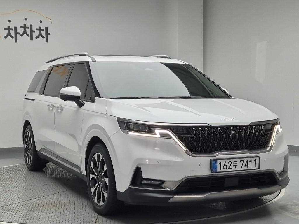 KIA Carnival - Vista 4