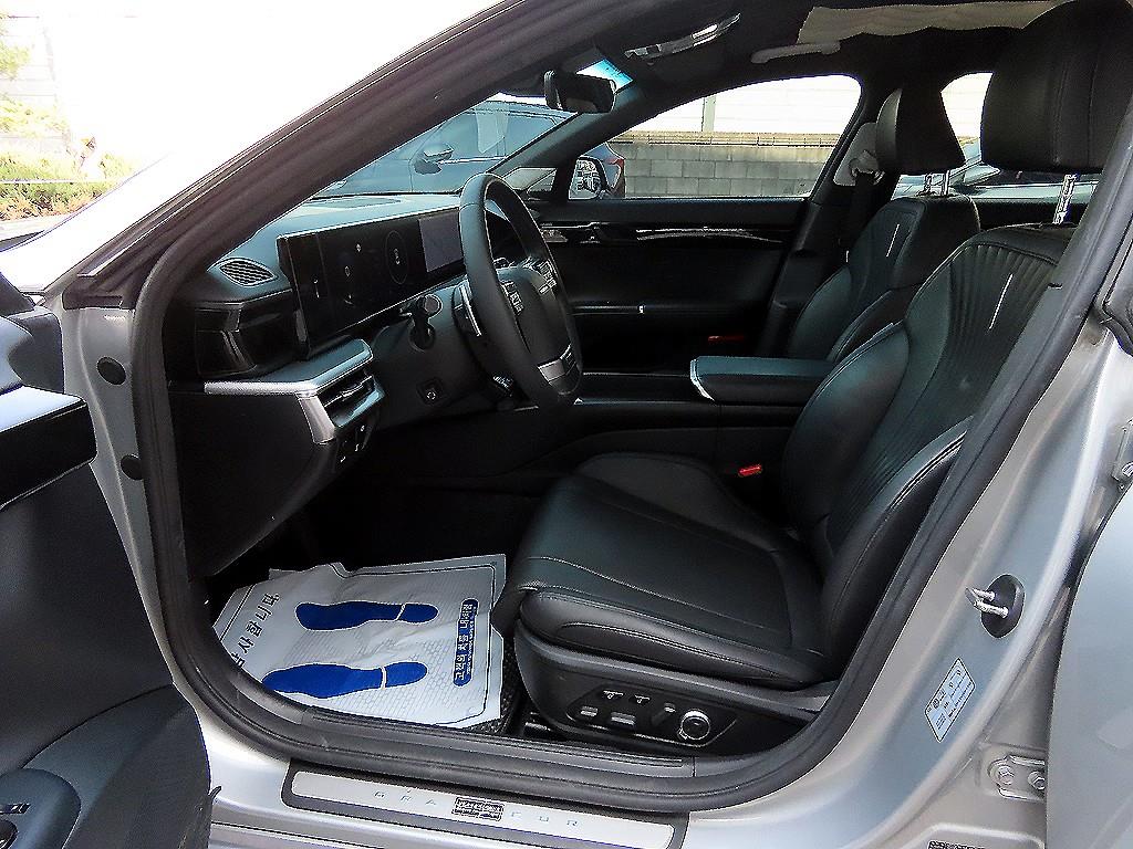 HYUNDAI Grandeur - Vista 5