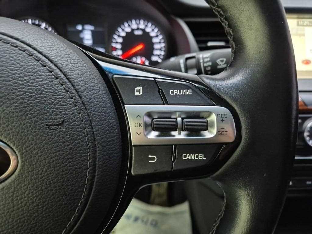 KIA K7 2016 Negro - Importación desde Corea - HF Imports Iquique - Foto 15