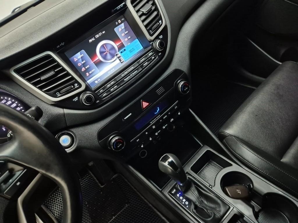 HYUNDAI Tucson 2016 Plateado - Importación desde Corea - HF Imports Iquique - Foto 14