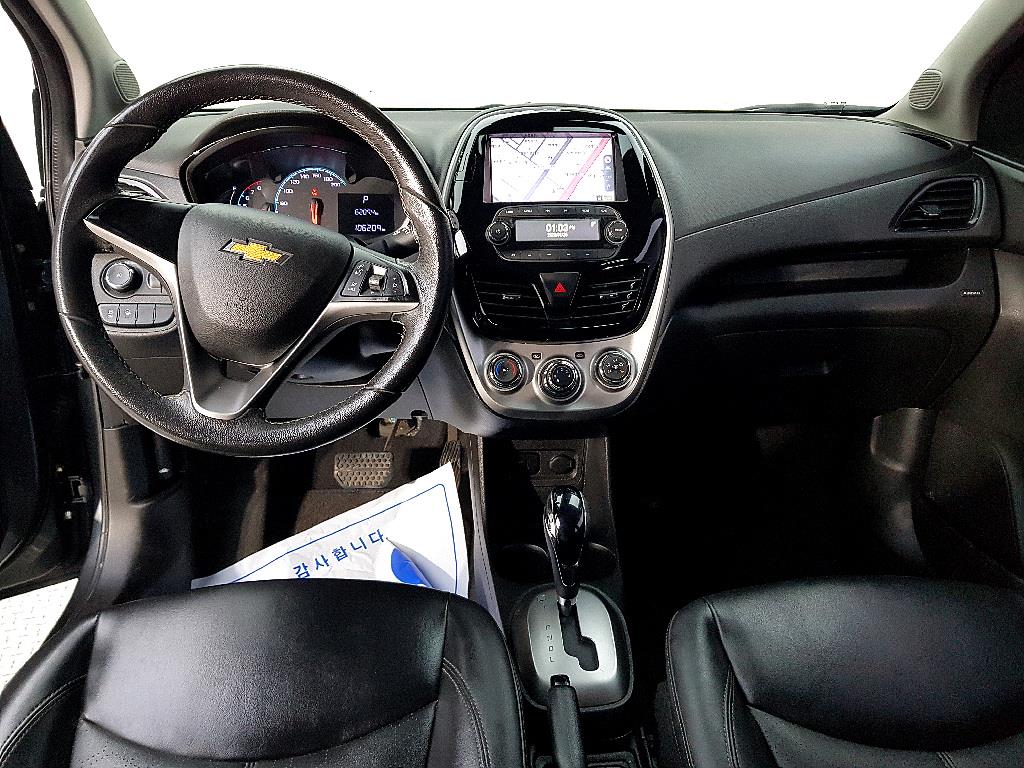 Chevrolet Spark - Vista 5