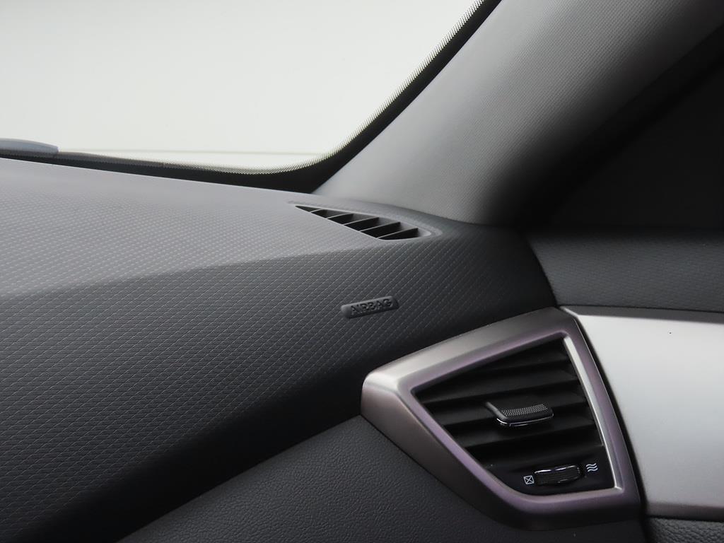 HYUNDAI Veloster 2017 Blanco - Importación desde Corea - HF Imports Iquique - Foto 17