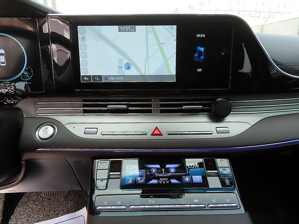 HYUNDAI Grandeur - Vista 12