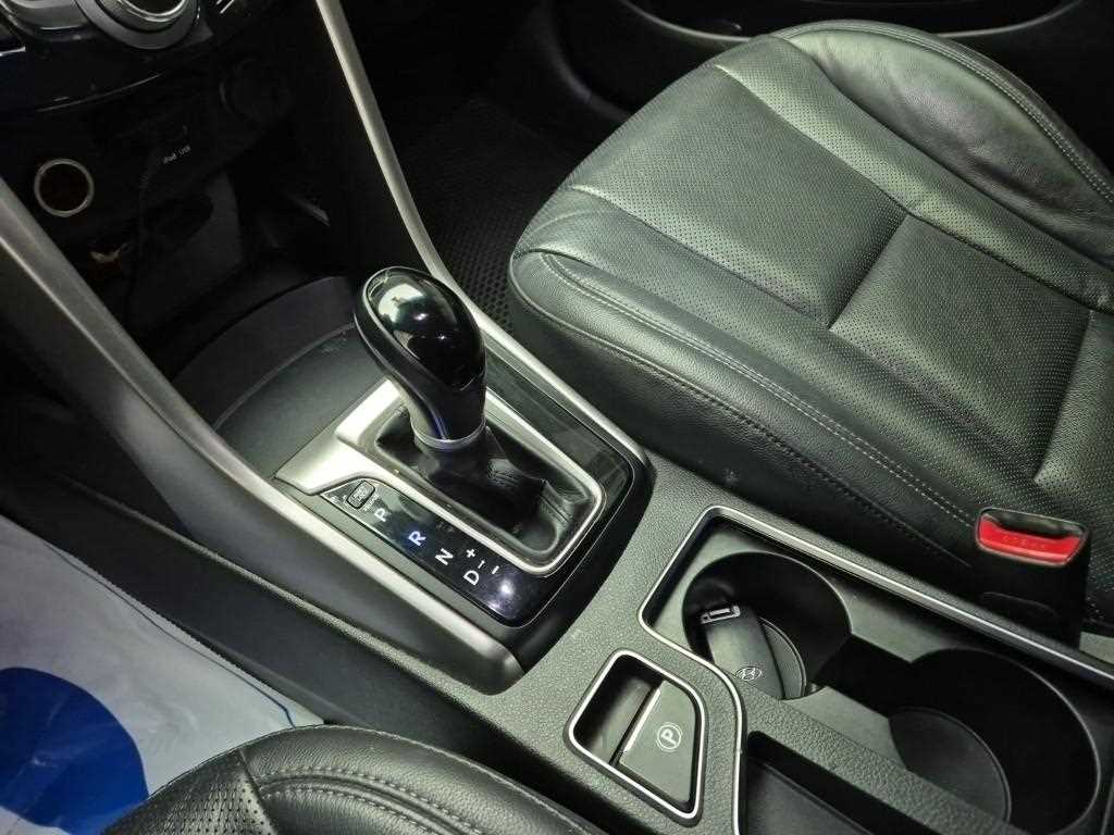 HYUNDAI i30 - Vista 8