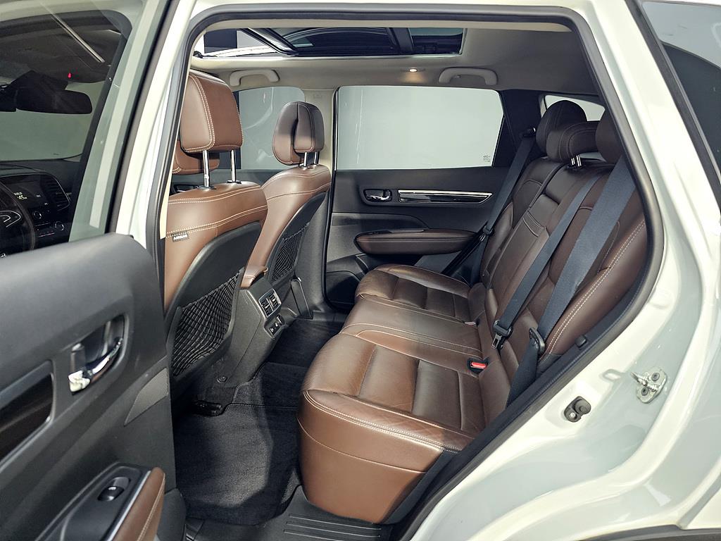 SAMSUNG QM6 - Vista 9