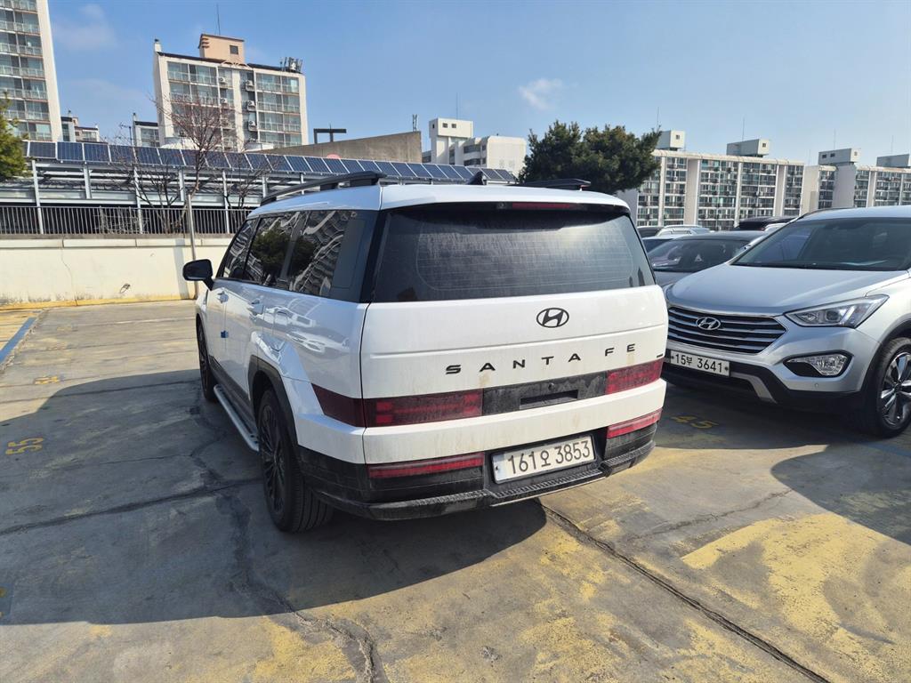 HYUNDAI Santa Fe - Vista 3