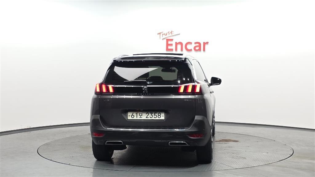 Peugeot 5008 - Vista 4