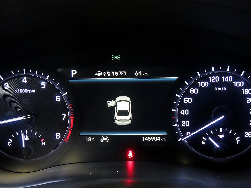 Genesis G80 - Vista 9